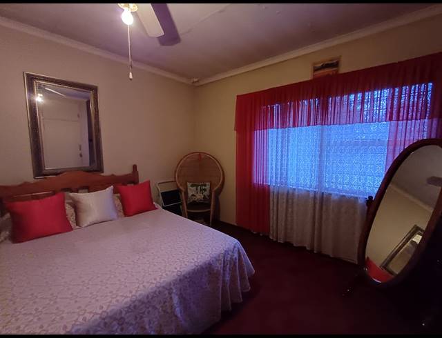 3 BEDROOM HOUSE FOR SALE IN VANDERBIJLPARK SE 6